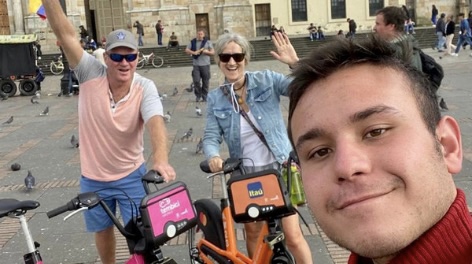Luxury Financial Center City Tour in Bogota by TEMBICI Electric Bike